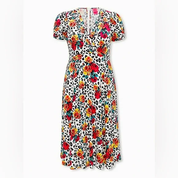 Betsey Johnson x Torrid Dress - Picture 4 of 13